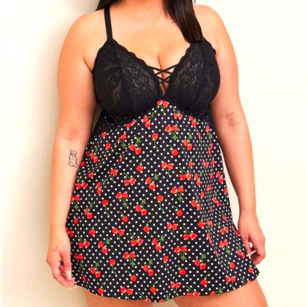 ❤️NWT TORRID LINGERIE WIRELESS BABYDOLL CHEMISE CHERRY PRINT STRAPPY